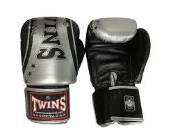 Twins Special Boxing Gloves FBGVL3-TW4