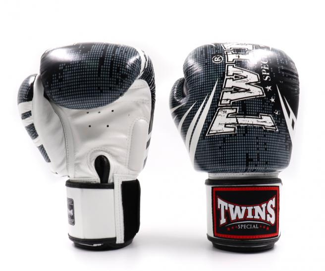 Twins Special Boxing Gloves FBGVL3-TW5